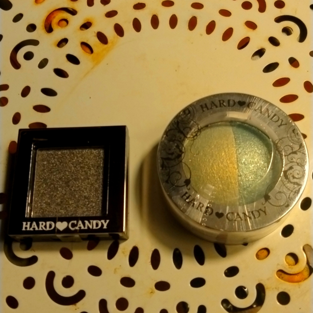 Hard candy glittery eyeshadow times 2 number 906 wink number 067 pick up line